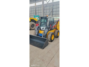 Skid steer loader Liugong CLG385B: picture 2