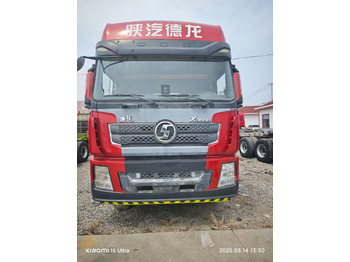 Tractor unit SHACMAN
