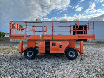 Scissor lift JLG