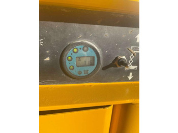 Scissor lift Haulotte COMPACT 10N: picture 2