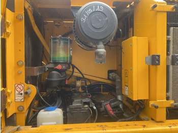 Crawler excavator JCB JS 210: picture 4 Crawler excavator JCB JS 210: picture 4