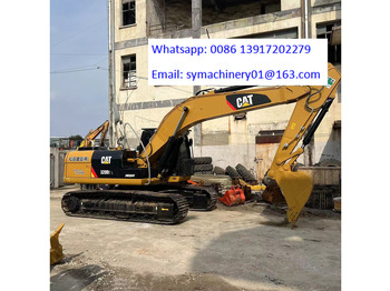 Crawler excavator CATERPILLAR 320D2