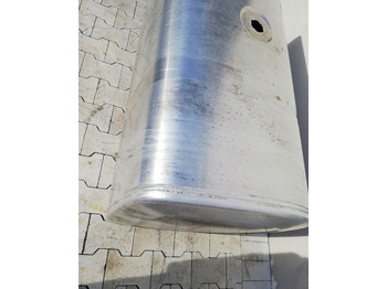 Fuel tank for Truck ZBIORNIK PALIWA VOLVO FH 4 RENAULT PREMIUM MAGNUM: picture 3 Fuel tank for Truck ZBIORNIK PALIWA VOLVO FH 4 RENAULT PREMIUM MAGNUM: picture 3