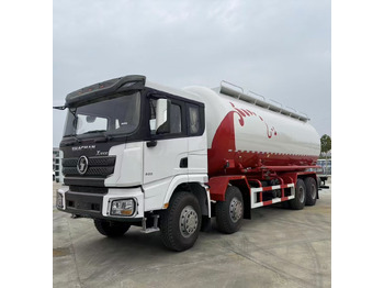 Tank truck SHACMAN