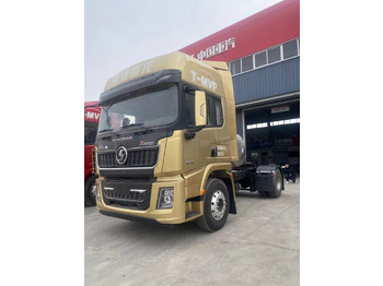 Tractor unit SINOTRUK