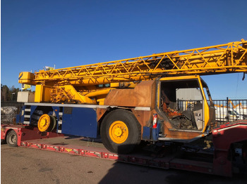 Mobile crane LIEBHERR LTM 1030/2