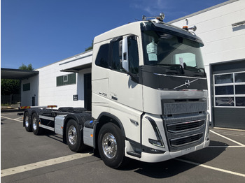 Cab chassis truck VOLVO FH16 750