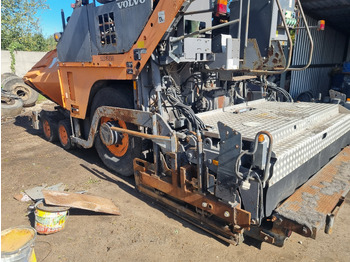 Asphalt paver VOLVO TITAN 6870: picture 4