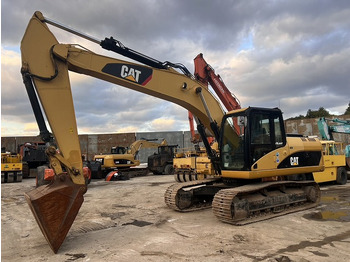 Crawler excavator CATERPILLAR 320D