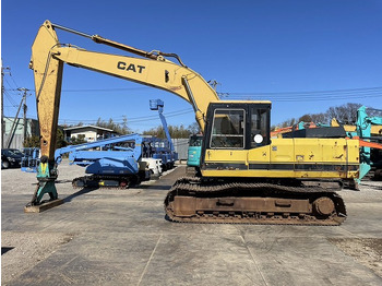 Crawler excavator CAT E200B: picture 2