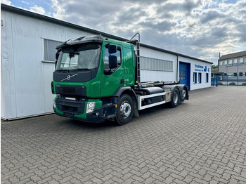 Hook lift truck VOLVO FE