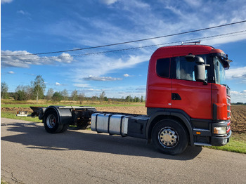 Cab chassis truck SCANIA 124: picture 3