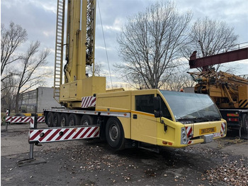 Self-erecting tower crane SPIERINGS
