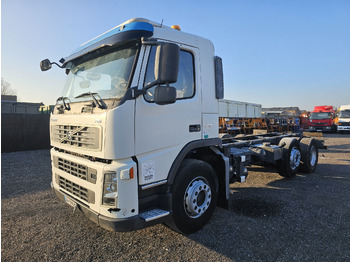 Cab chassis truck VOLVO FM 400