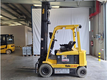 Electric forklift HYSTER