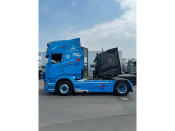 Tractor unit SCANIA R 520
