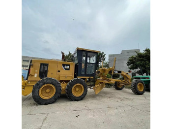 Grader CATERPILLAR 140K