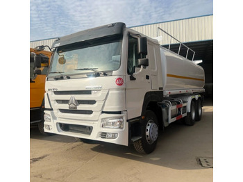Tank truck SINOTRUK HOWO