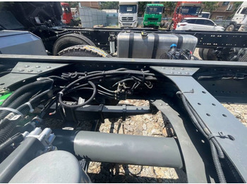 Cab chassis truck Howo 371: picture 5 Cab chassis truck Howo 371: picture 5