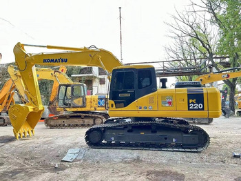 Crawler excavator KOMATSU PC220-7