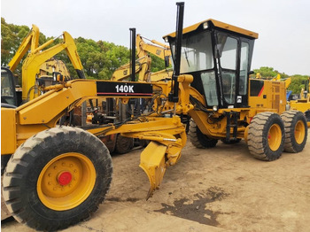 Grader CATERPILLAR 140K