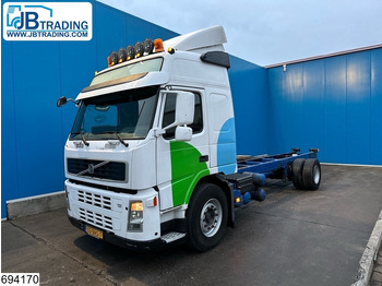 Cab chassis truck VOLVO FM 380