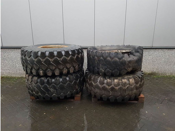 Wheels and tires TEREX