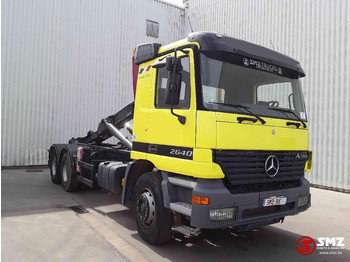 Container transporter/ Swap body truck MERCEDES-BENZ Actros 2640
