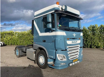 Tractor unit DAF XF 460