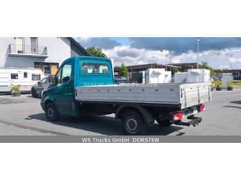 Open body delivery van Mercedes-Benz Sprinter II Pritsche215 CDI: picture 4 Open body delivery van Mercedes-Benz Sprinter II Pritsche215 CDI: picture 4