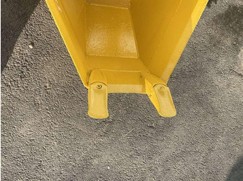 Excavator bucket 1000 / 300mm - Axes 50mm: picture 2 Excavator bucket 1000 / 300mm - Axes 50mm: picture 2