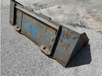 Loader bucket 1700mm: picture 4 Loader bucket 1700mm: picture 4