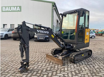 Mini excavator VOLVO EC18E