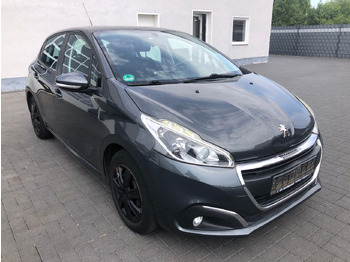 Sedan PEUGEOT