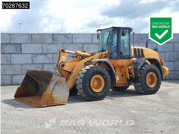 Wheel loader CASE