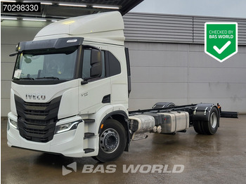 Cab chassis truck IVECO S-WAY