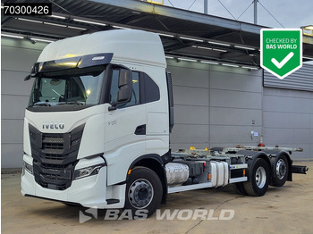 Container transporter/ Swap body truck IVECO S-WAY