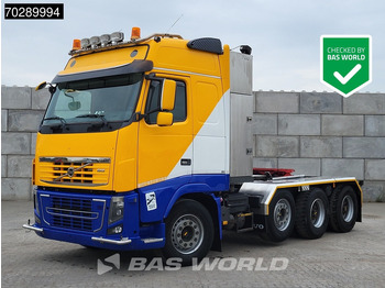 Tractor unit VOLVO FH16 700