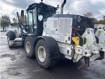 Grader John Deere 622GP EQUIPEE GPS 3D: picture 3 Grader John Deere 622GP EQUIPEE GPS 3D: picture 3