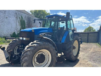Farm tractor NEW HOLLAND TM