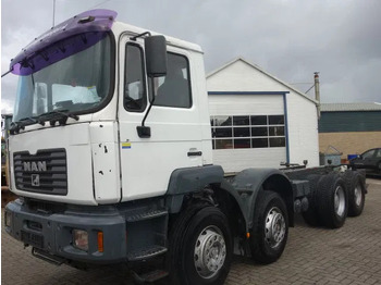 Cab chassis truck MAN 41.414