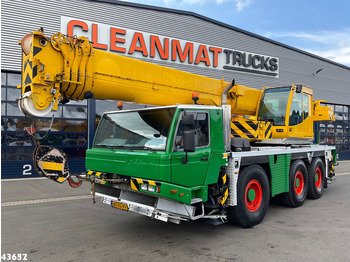 Crane truck