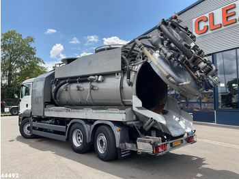 Vacuum truck MAN TGS 28.440