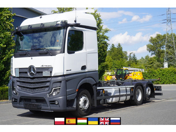 Container transporter/ Swap body truck MERCEDES-BENZ Actros 2545