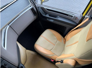 Tractor unit DAF XF 530 FTG SSC Intarder Lift-Lenkachse 70t zZGG: picture 2 Tractor unit DAF XF 530 FTG SSC Intarder Lift-Lenkachse 70t zZGG: picture 2