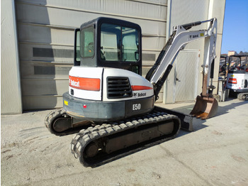 Mini excavator BOBCAT E50EM: picture 4