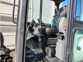 Mini excavator BOBCAT E50EM: picture 5