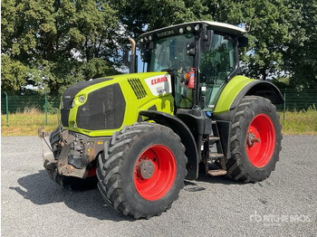 Farm tractor CLAAS Axion 830