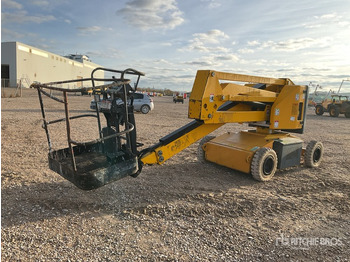 Articulated boom 2004 Haulotte HA15I 2WD Electric Articulating Boom Lift: picture 3 Articulated boom 2004 Haulotte HA15I 2WD Electric Articulating Boom Lift: picture 3