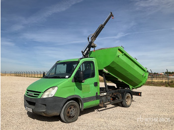 Tipper van 2008 Iveco Daily 35C12 2007 Hiab 008 840 kg on 4x2 Dump Truck with Crane: picture 2